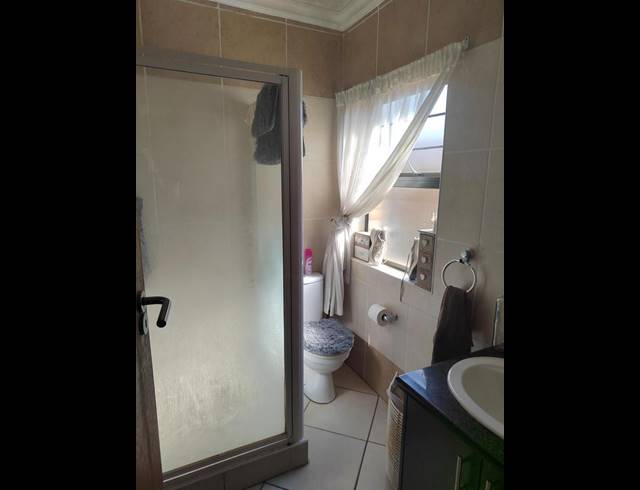 3 BEDROOM PROPERTY TO RENT IN MEYERSDAL